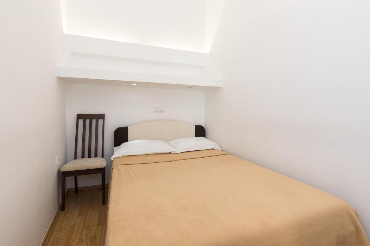 Apartments Darko Near The Sea 巴斯卡 外观 照片