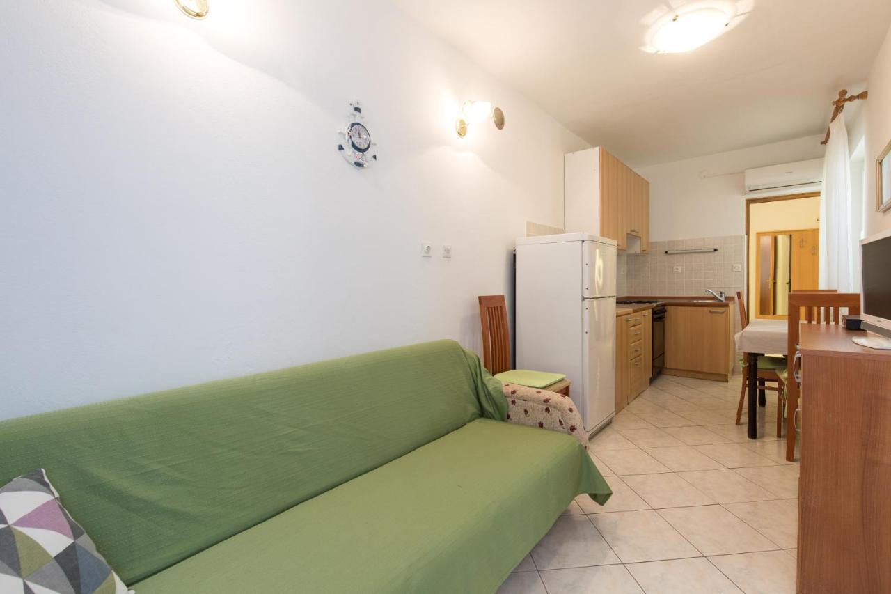 Apartments Darko Near The Sea 巴斯卡 外观 照片