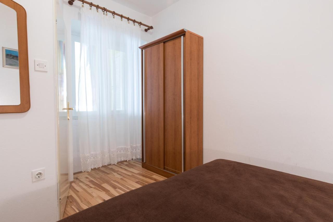 Apartments Darko Near The Sea 巴斯卡 外观 照片